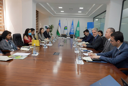 Mr. Jusipbek Kazbekov, the Deputy Chairman of SCEEP, delivered remarks.