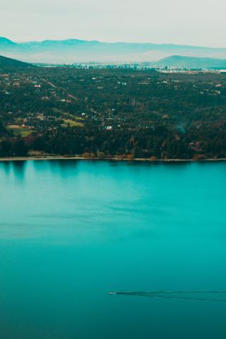 Photo by Geronimo Giqueaux on Unsplash