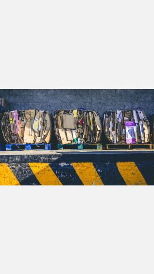 Photo of waste by Alfonso Navarro on Unsplash