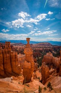 Photo of Bryce, US, rocky landscape by Drew Hays on Unsplash